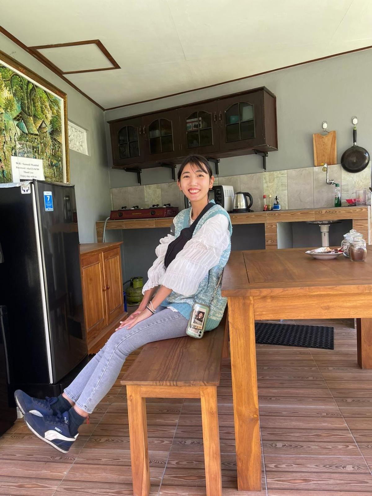 Raditya Homestay Mambat Exterior foto